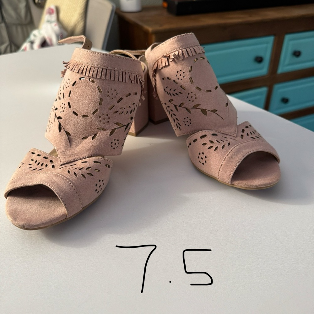 Elegant Pink Peep-Toe Heels